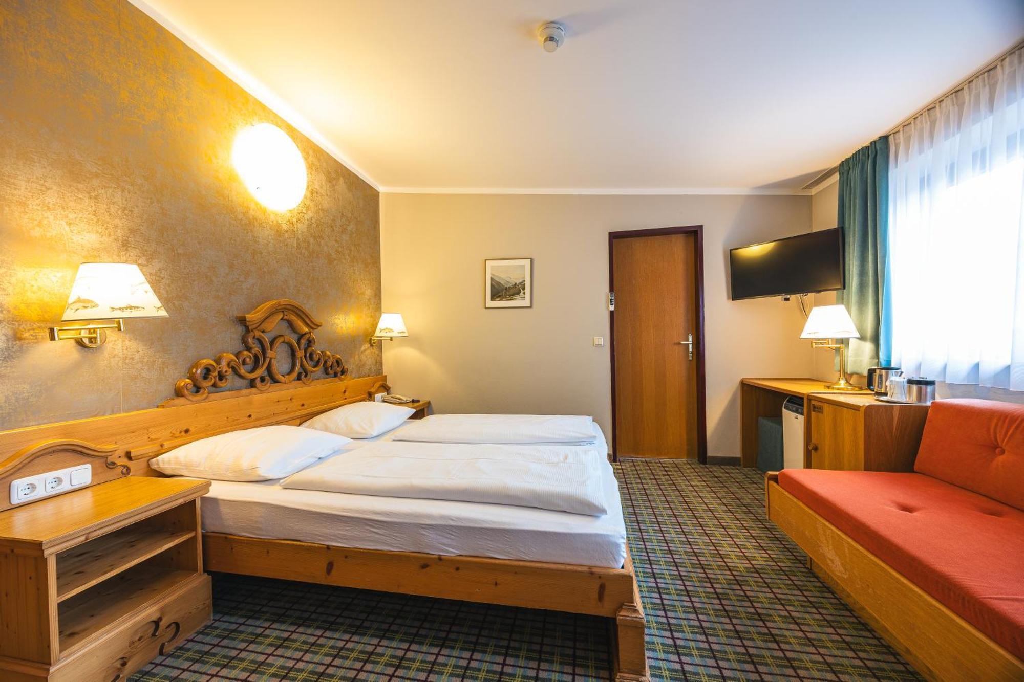 Fish'Inn Zell - Hotel Fischerwirt Целль-ам-Зе Номер фото